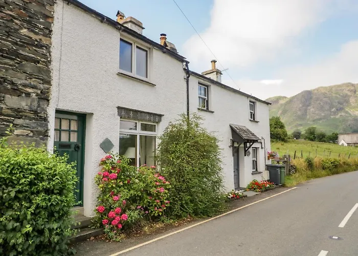 2 Gateside Cottages